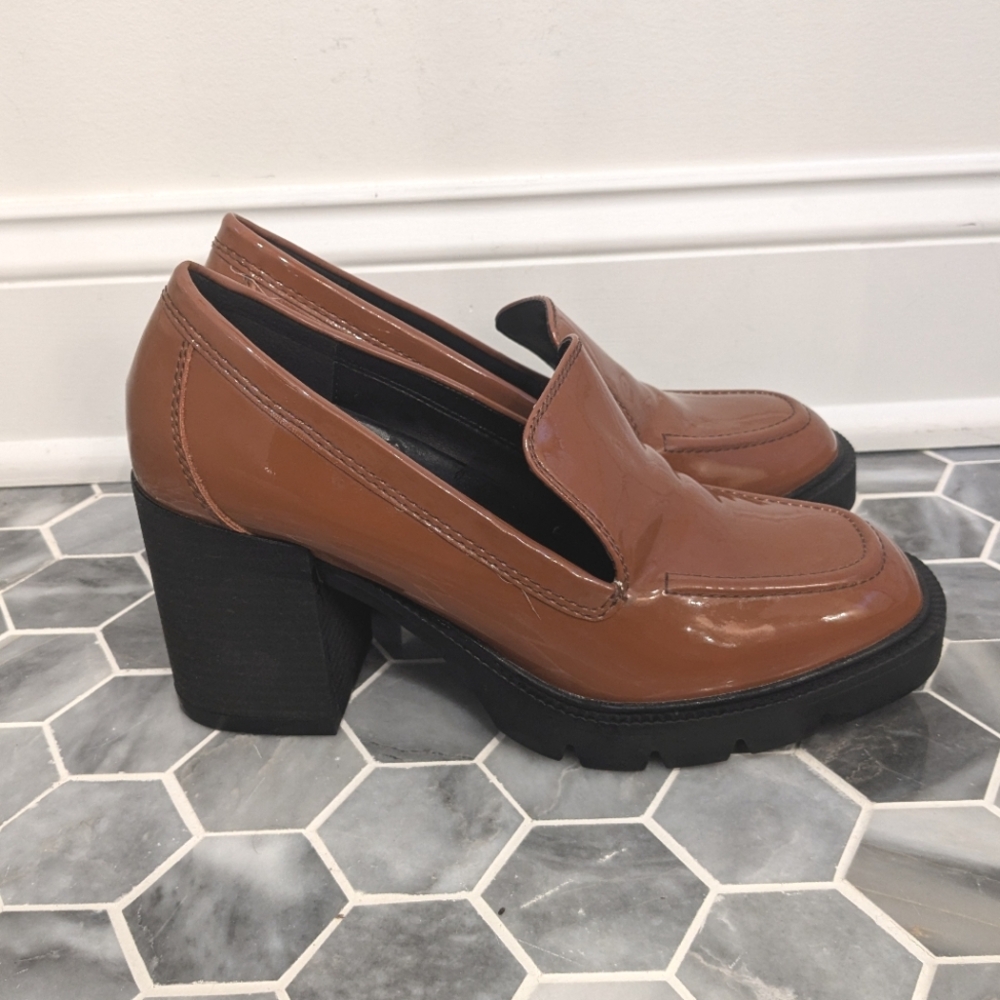 Blondo Brown Patent Leather Josie Waterproof Heeled Mule Loafer Pumps Size 9.5